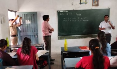 सीईओ जिला पंचायत  श्री  चौहान  ने गत दिवस विकासखण्ड बागली की शासकीय स्कूलों का अकास्मिक निरीक्षण कर दिए आवश्यक दिशा निर्देश
