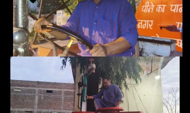 नगर परिषद के कर्मचारी हड़ताल पर पार्षद प्रतिनिधि खुद पहुचे टेंकर लेकर