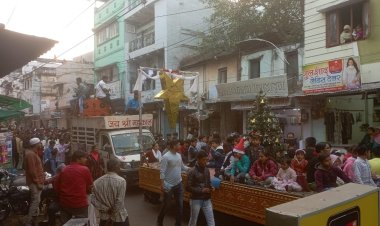 क्रिसमस के पर्व से पहले क्रिस्चन समाज ने निकाली रैली