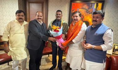 देवदूत वानर सेना के संरक्षक मंडल ने की विनोद कांबली से मुलाकात