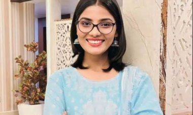पहलगाम हमले पर टिप्पणी को लेकर लोक गायिका नेहा सिंह राठौर पर एफआईआर दर्ज करने का प्रयास।