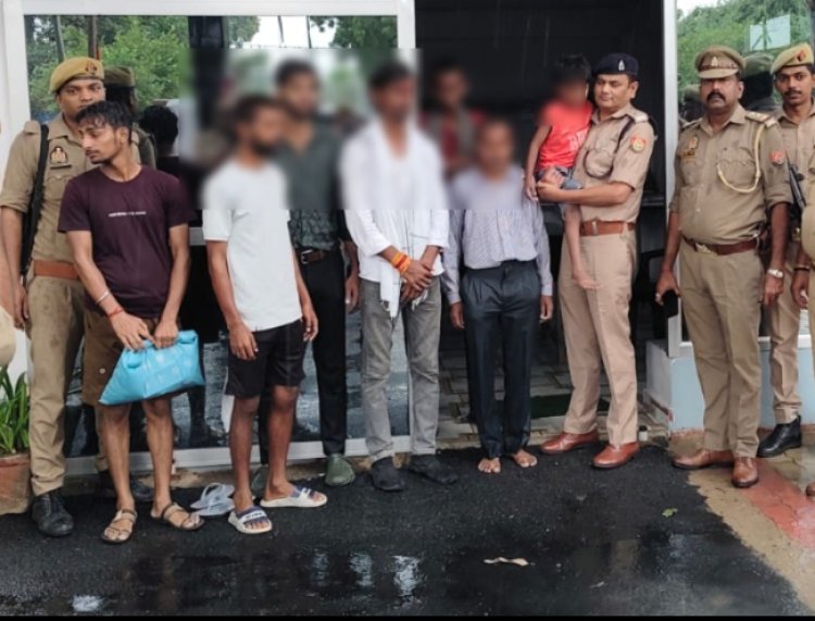 SP कुँवर अनुपम सिंह द्वारा जनपद में चलाए जा रहे “ऑपरेशन मुस्कान” के तहत अपहरणित की गई बरामदगी।