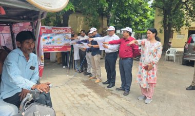 CDO द्वारा संचारी रोग नियंत्रण अभियान जन जागरुकता रैली का हरी झंडी दिखाकर किया गया शुभारंभ।