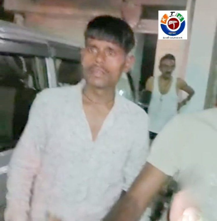रिलायंस चौराहे पर गर्भवती गाय को बाइक ने मारी टक्कर