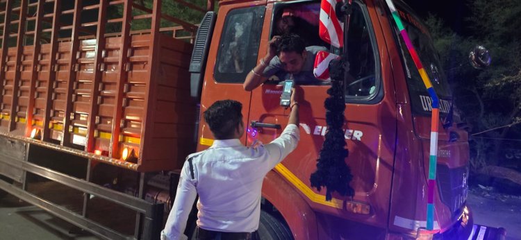 यातायात पुलिस ने बीते नौ माह में शराब पीकर वाहन चलाने वाले को भारी जुर्माना वसूला