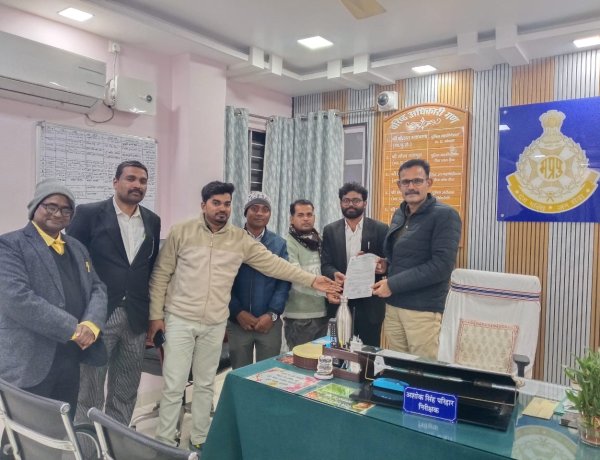 विश्व दलित परिषद द्वारा थाना बैढ़न में ज्ञापन