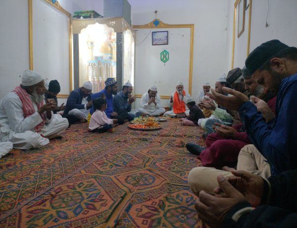 हज़रत मोहम्मद गौस कलंदर रे. अ.का 12 वां सालाना उर्स बड़ी धूमधाम से मनाया गया