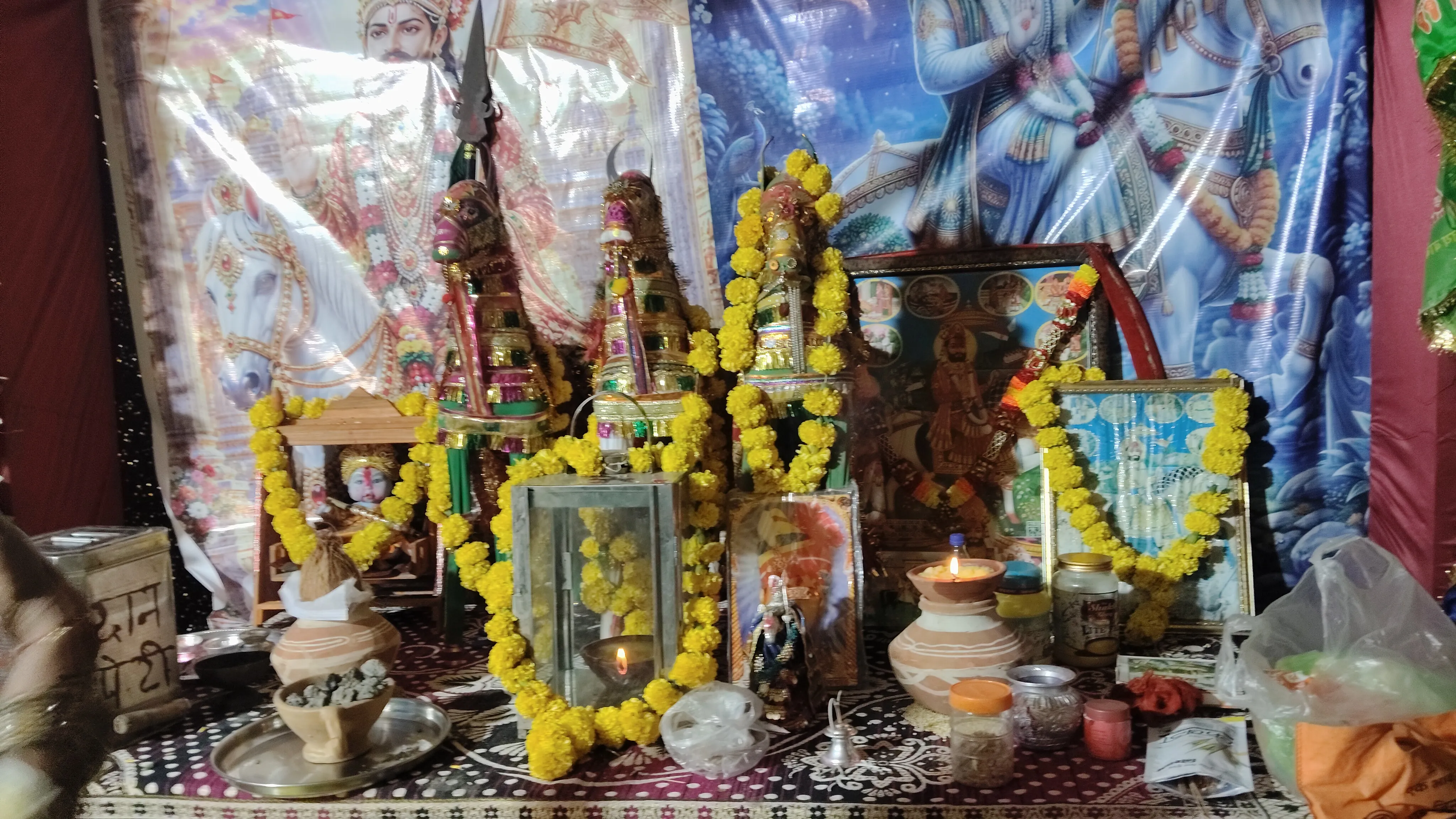 अमोना चौराहे पर बाबा रामदेव जी जन्मोत्सव की धूम